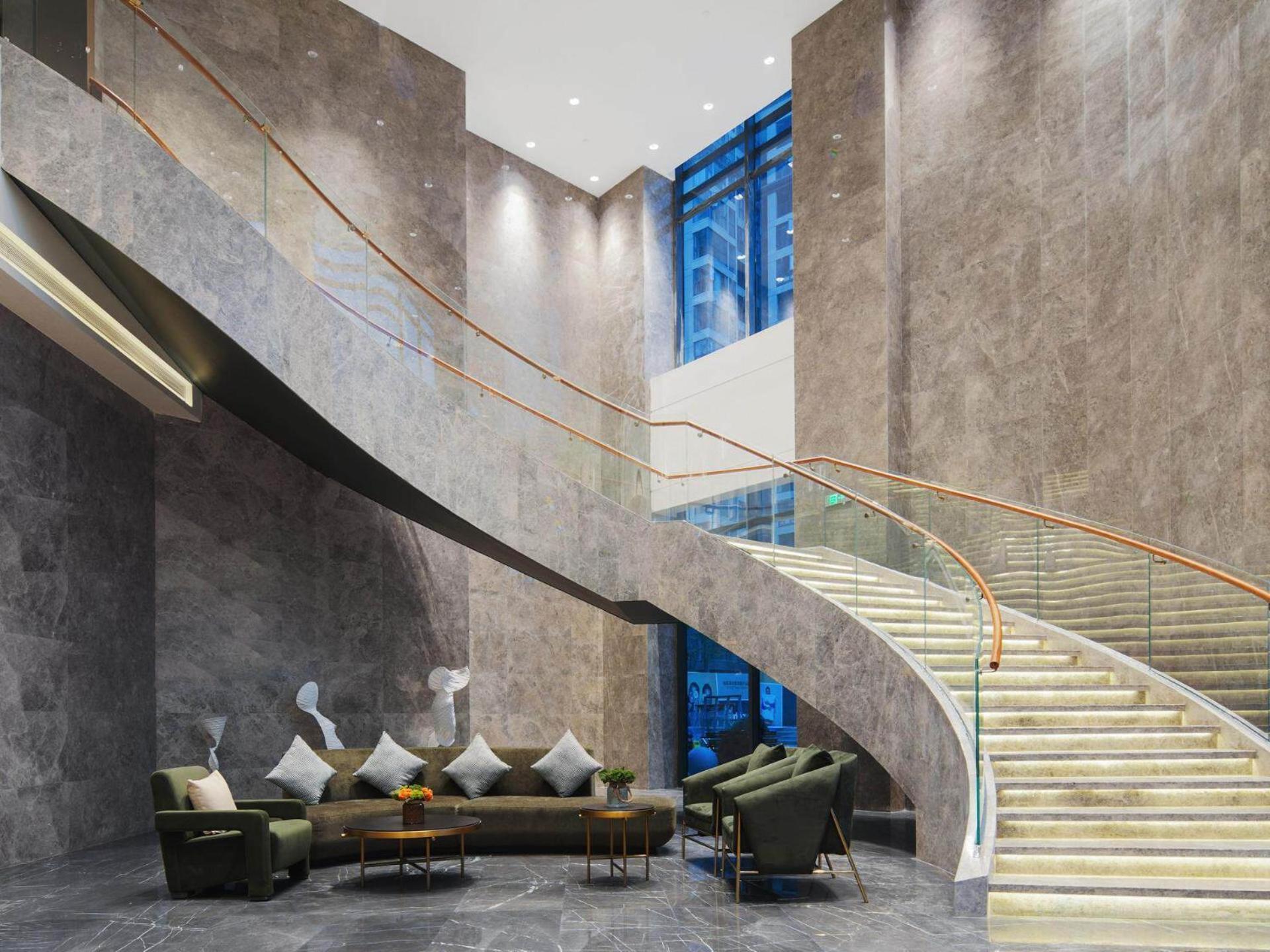 Park Inn By Radisson Nanchong Yilong Star City Plaza Exterior foto